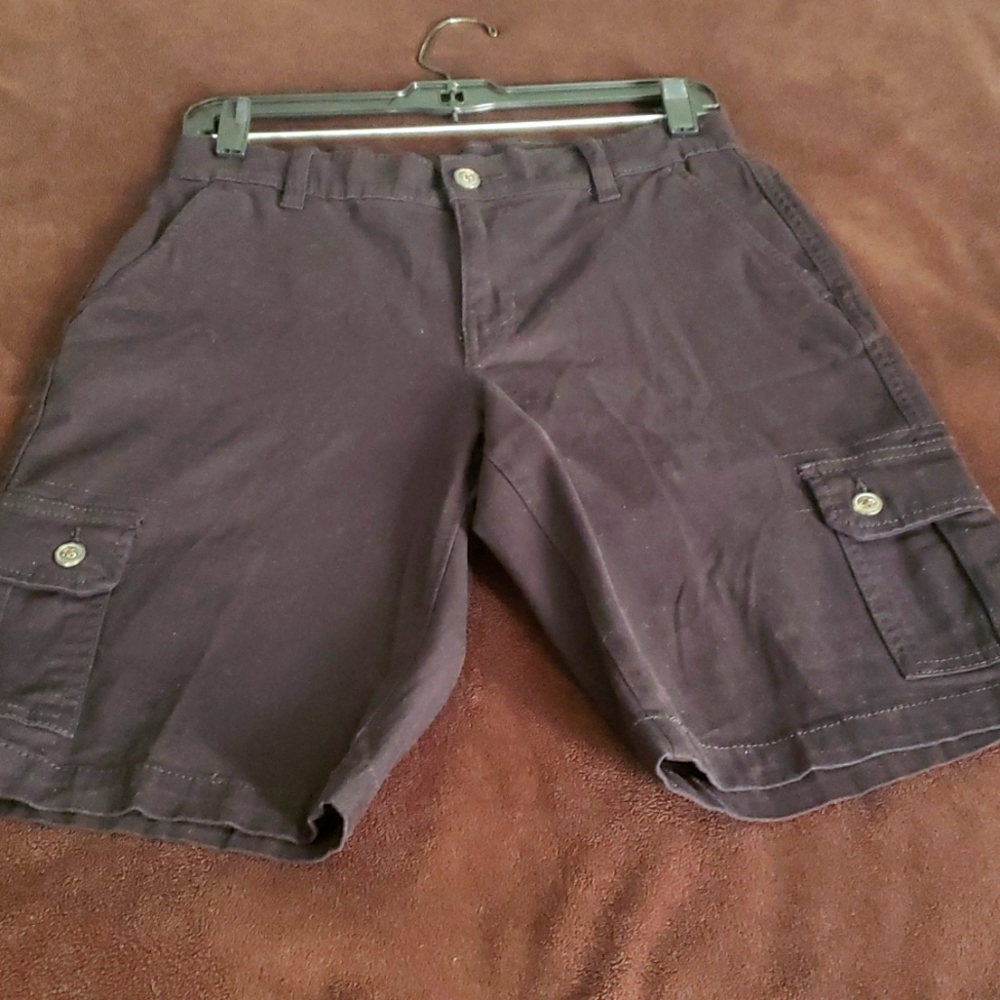 Arizona Jean Co. Boys black cargo shorts, size 18